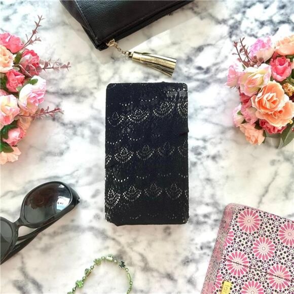 Fishnet Patterned Tights - Picture 5 of 6